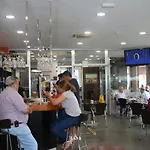 44 Hotel 3*