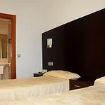 Hotel 44