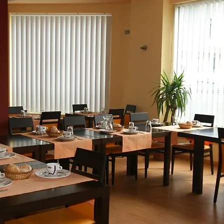 Hotel 44 3*