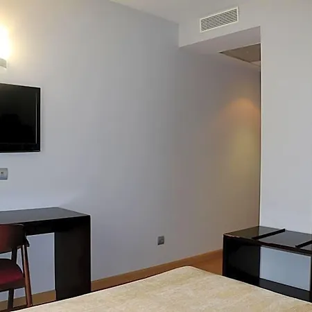 Hotel 44 3*