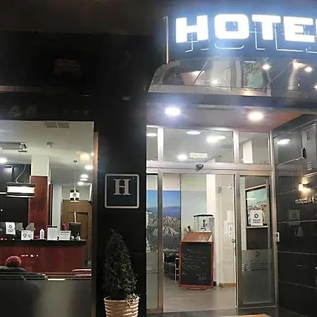 44 호텔 3*