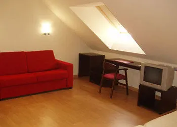 44 3* Gijón